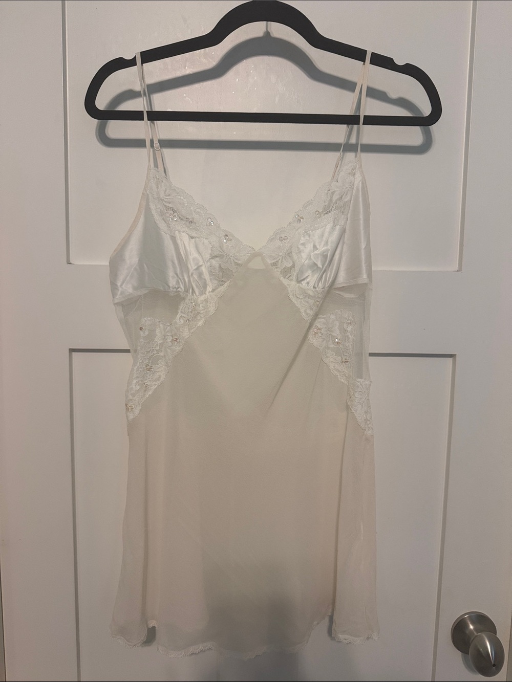 Victoria's Secret Cream Silk Lace-Trim Satin & Mesh Wedding Night Bridal Slip